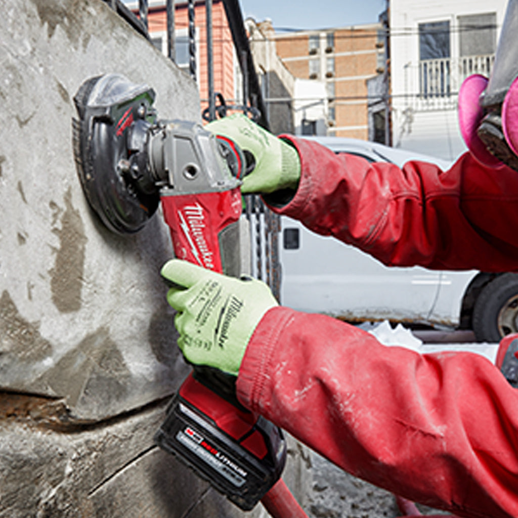 ENSEMBLE MEULEUSE 4-1/2'' / 5'' M18 FUEL AVEC INTERRUPTEUR À PALETTE