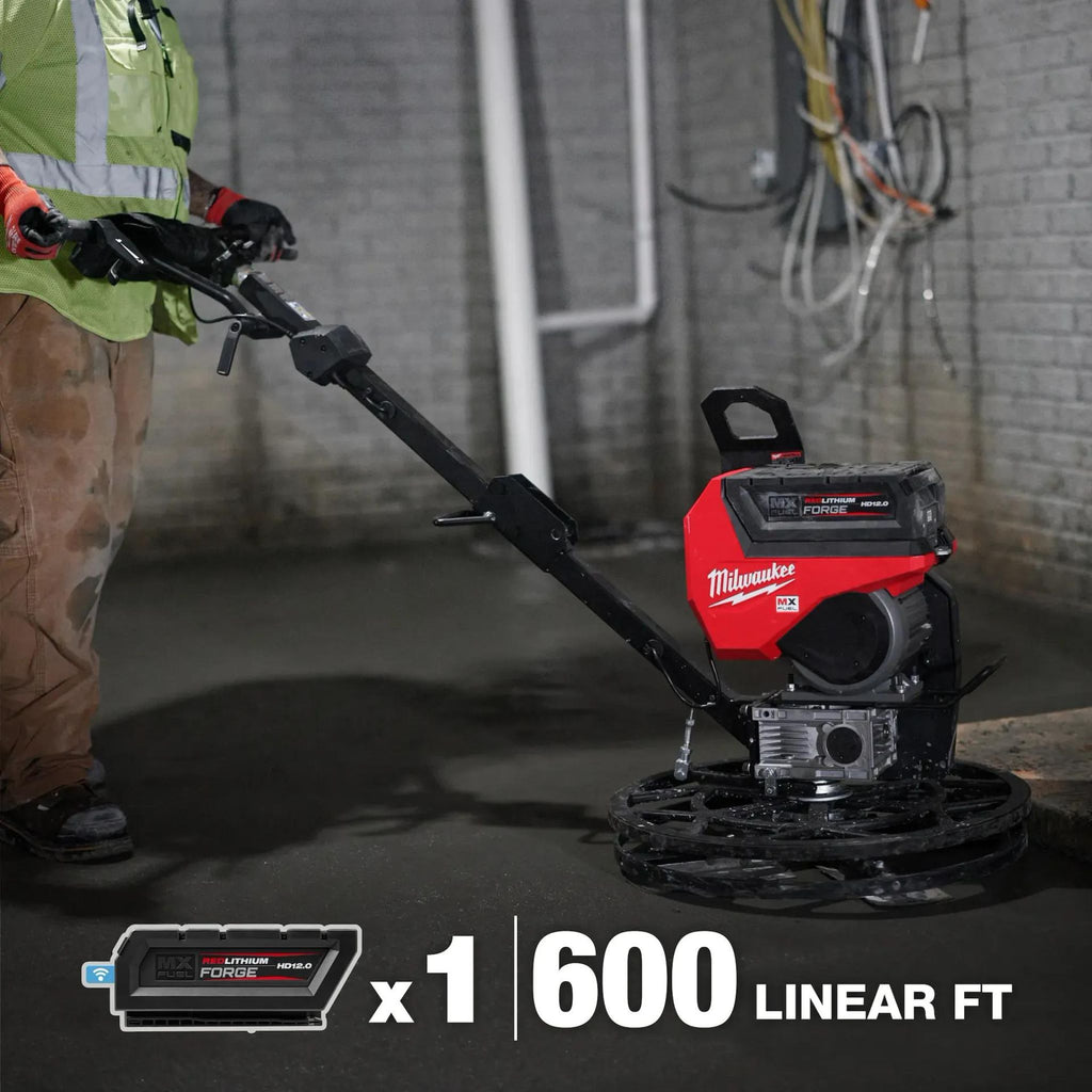 Ensemble de truelle de bordure à conducteur marchant MX FUEL™ 24''