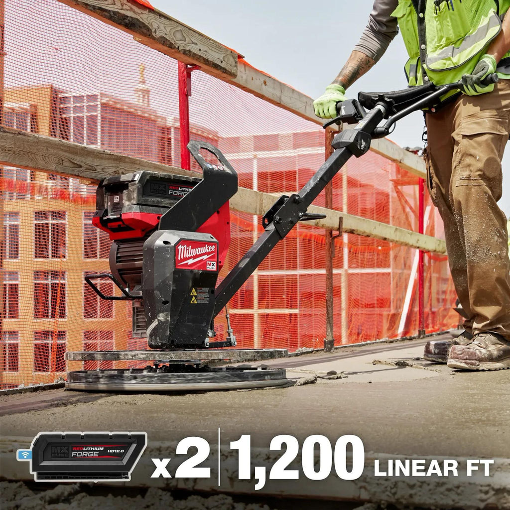 Ensemble de truelle de bordure à conducteur marchant MX FUEL™ 24''