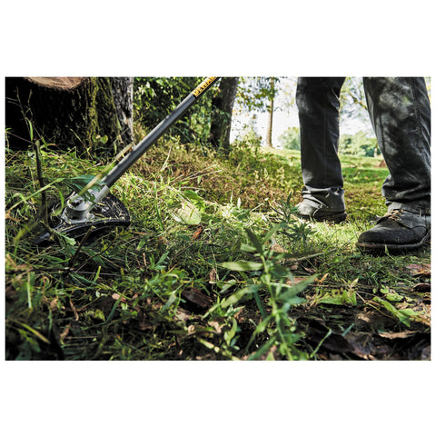 Accessoire de débroussailleuse pour DCST972