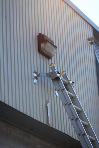 STABILISATEUR D'ÉCHELLE PROFESSIONNEL