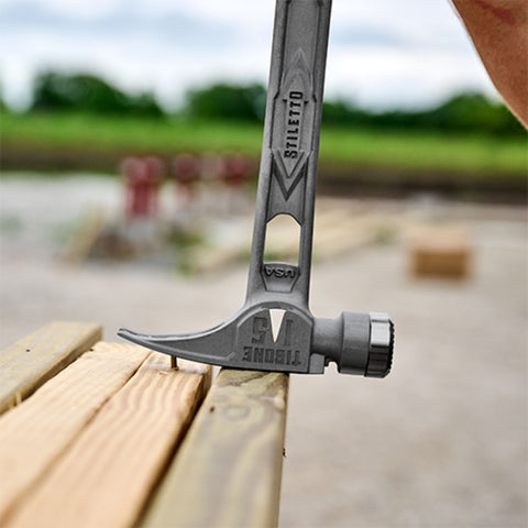 MARTEAU 15OZ TIBONE™ AVEC TÊTE USINÉE